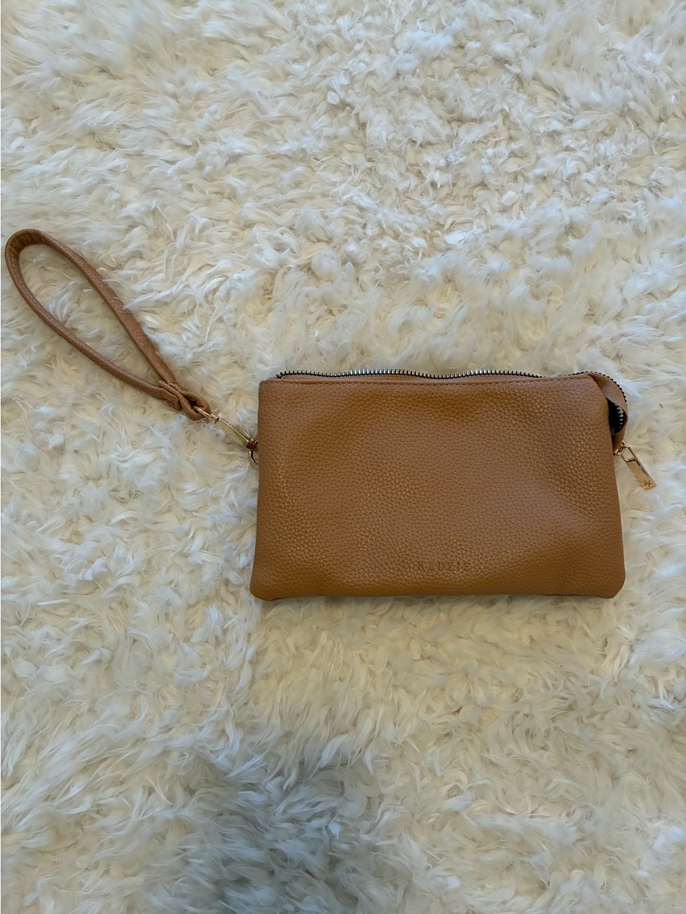 Pebbled Tan Wristlet Clutch - Kedzie